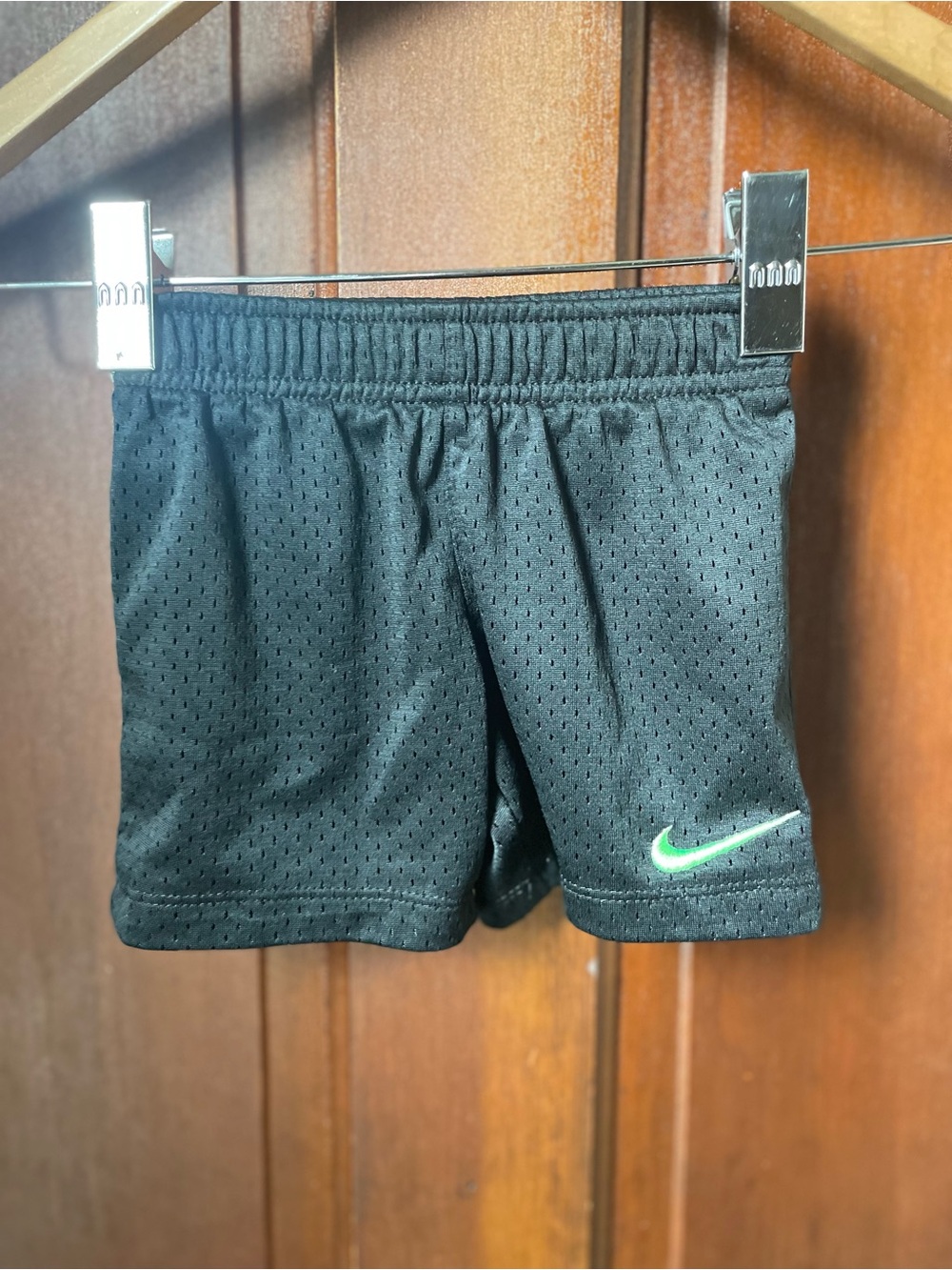Nike boys size 18 month black athletic shorts
